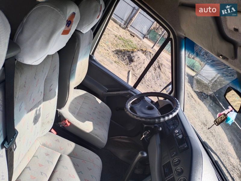 Микроавтобус грузовой (до 3,5т) Volkswagen LT 2000 в Гайсине
