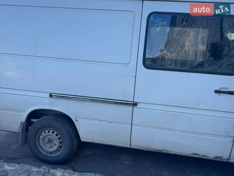 Грузопассажирский фургон Volkswagen LT 2006 в Житомире