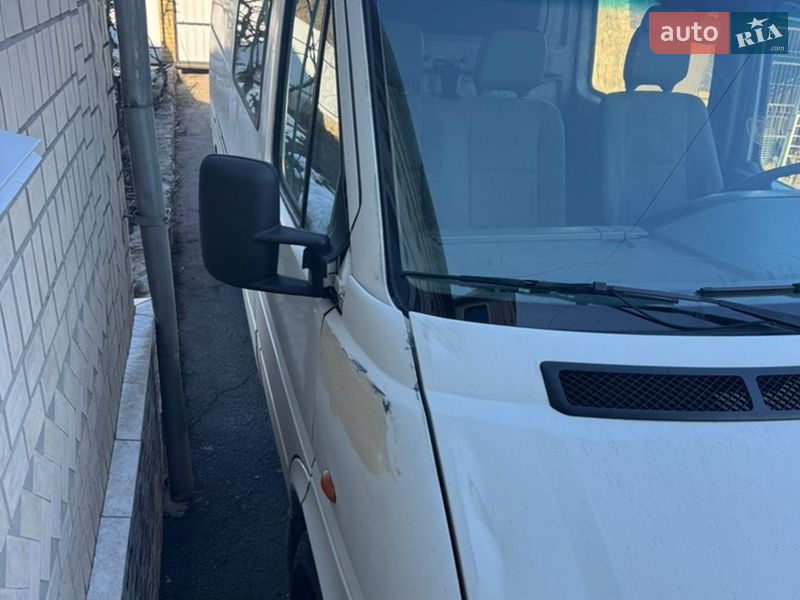 Грузопассажирский фургон Volkswagen LT 2006 в Житомире