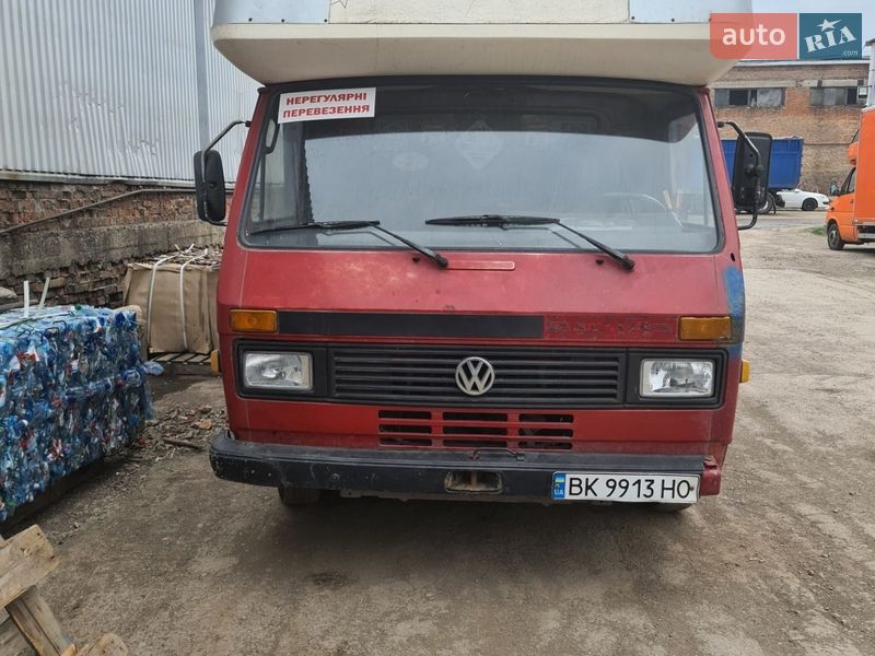 Вантажний фургон Volkswagen LT 1991 в Рівному