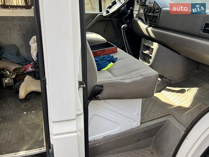 Грузопассажирский фургон Volkswagen LT 2005 в Киеве фото 12 Грузопассажирский фургон Volkswagen LT 2005 в Киеве