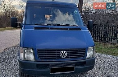 Вантажопасажирський фургон Volkswagen LT 2002 в Бердичеві