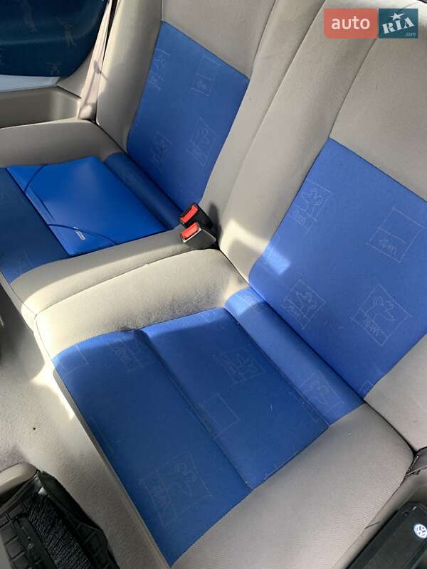 Хетчбек Volkswagen Lupo 2000 в Запоріжжі