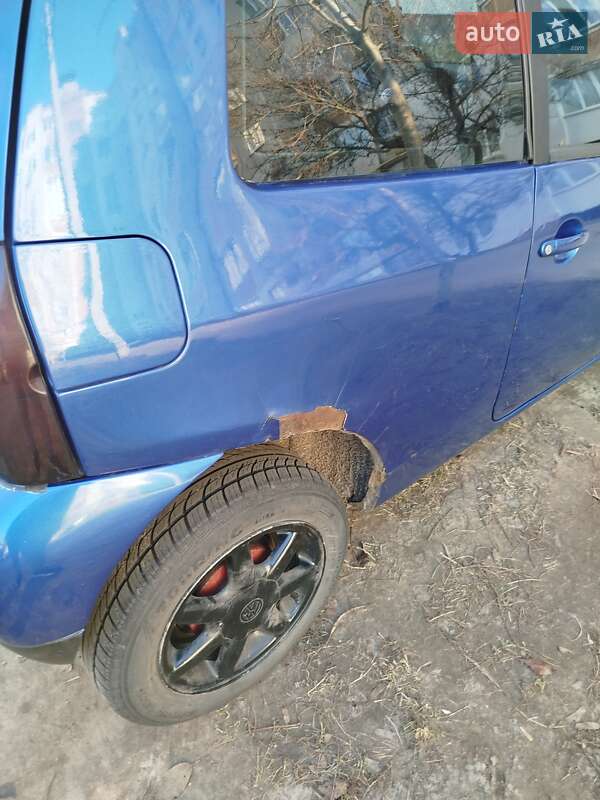 Хетчбек Volkswagen Lupo 1999 в Березні