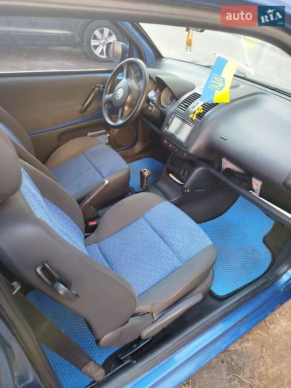 Хетчбек Volkswagen Lupo 1999 в Березні