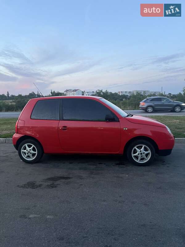 Хэтчбек Volkswagen Lupo 1999 в Золочеве