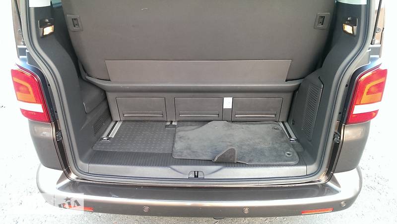 Минивэн Volkswagen Multivan 2012 в Киеве