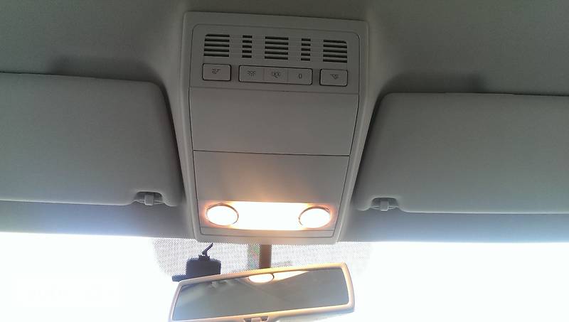 Минивэн Volkswagen Multivan 2012 в Киеве