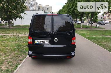 Минивэн Volkswagen Multivan 2010 в Киеве