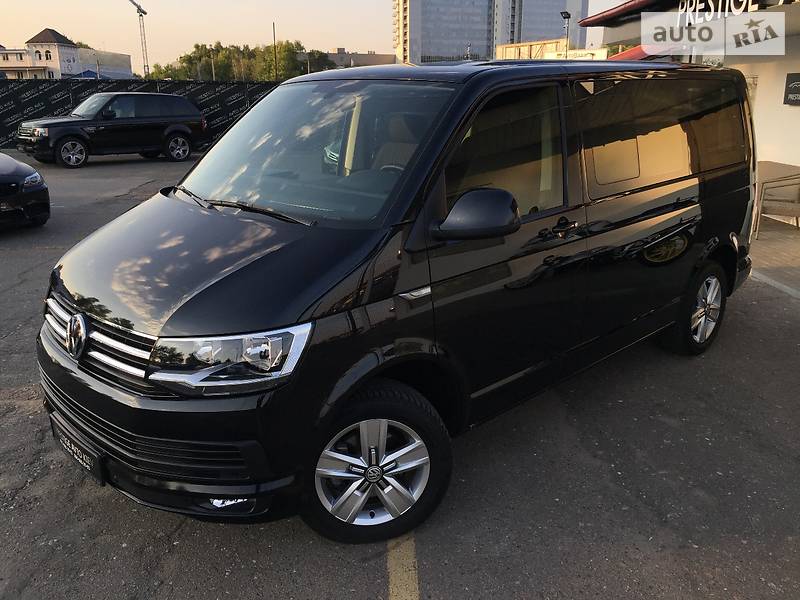 Минивэн Volkswagen Multivan 2016 в Киеве