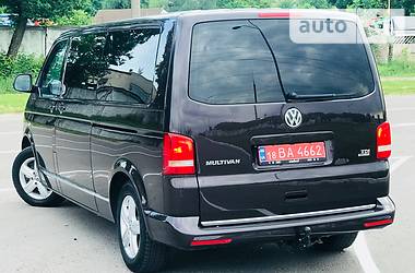 Минивэн Volkswagen Multivan 2012 в Ровно