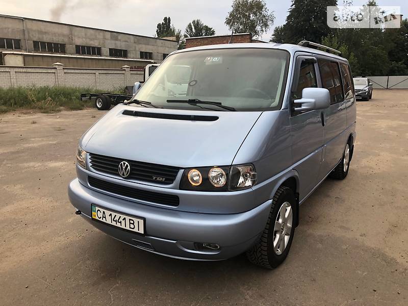 Минивэн Volkswagen Multivan 2000 в 