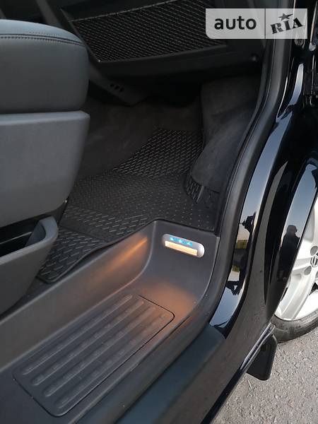Минивэн Volkswagen Multivan 2013 в Киеве