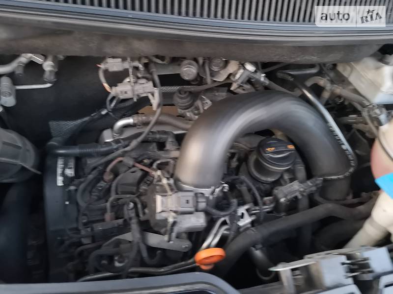 Минивэн Volkswagen Multivan 2013 в Киеве