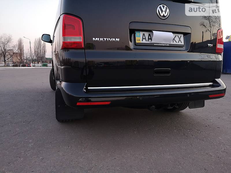 Минивэн Volkswagen Multivan 2013 в Киеве