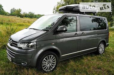 Минивэн Volkswagen Multivan 2016 в Киеве