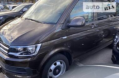 Мінівен Volkswagen Multivan 2018 в 