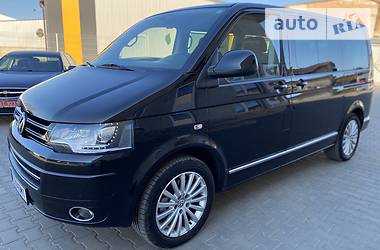 Мінівен Volkswagen Multivan 2010 в 
