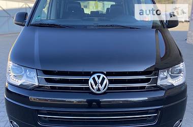 Мінівен Volkswagen Multivan 2010 в 