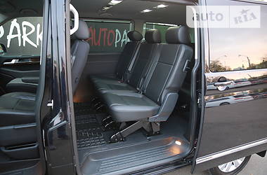 Мінівен Volkswagen Multivan 2017 в 