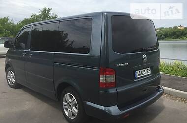 Минивэн Volkswagen Multivan 2004 в Кропивницком