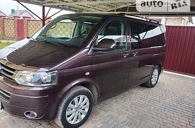 Минивэн Volkswagen Multivan 2010 в Луцке