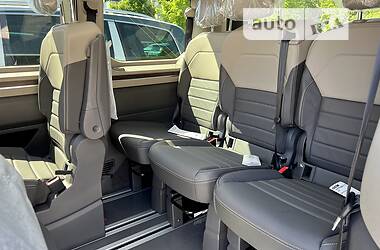 Минивэн Volkswagen Multivan 2022 в Киеве