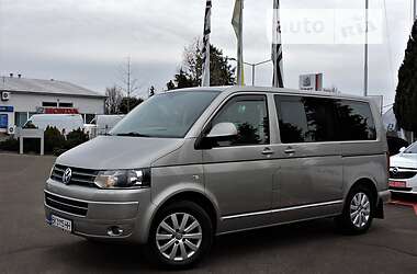 Минивэн Volkswagen Multivan 2011 в Ровно