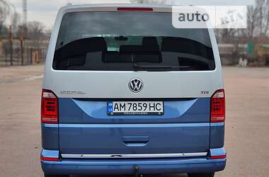 Минивэн Volkswagen Multivan 2017 в Бердичеве