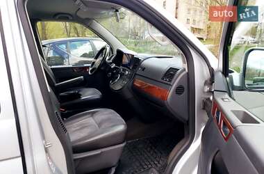 Мінівен Volkswagen Multivan 2008 в 