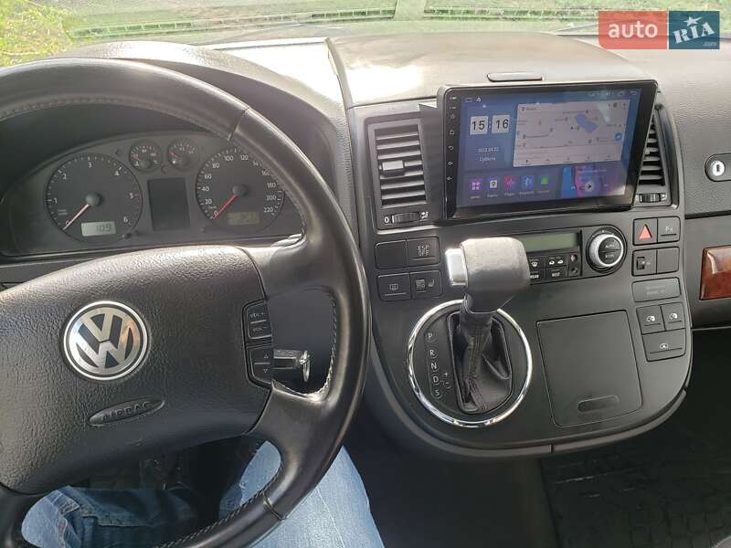 Мінівен Volkswagen Multivan 2008 в Хмельницькому