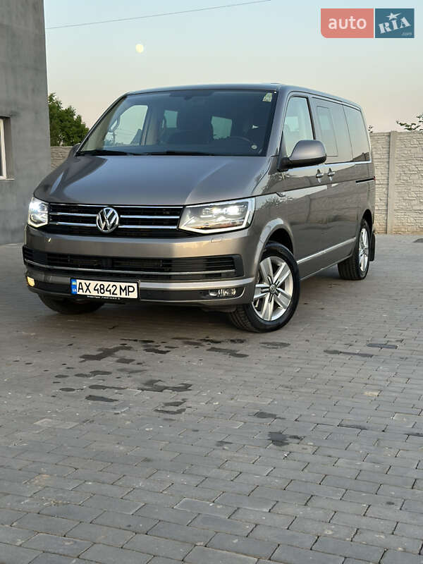 Минивэн Volkswagen Multivan 2015 в Харькове