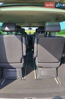 Минивэн Volkswagen Multivan 2012 в Луцке