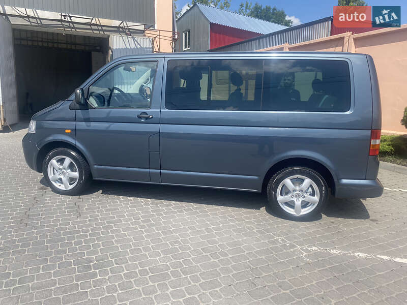 Минивэн Volkswagen Multivan 2007 в Хмельницком
