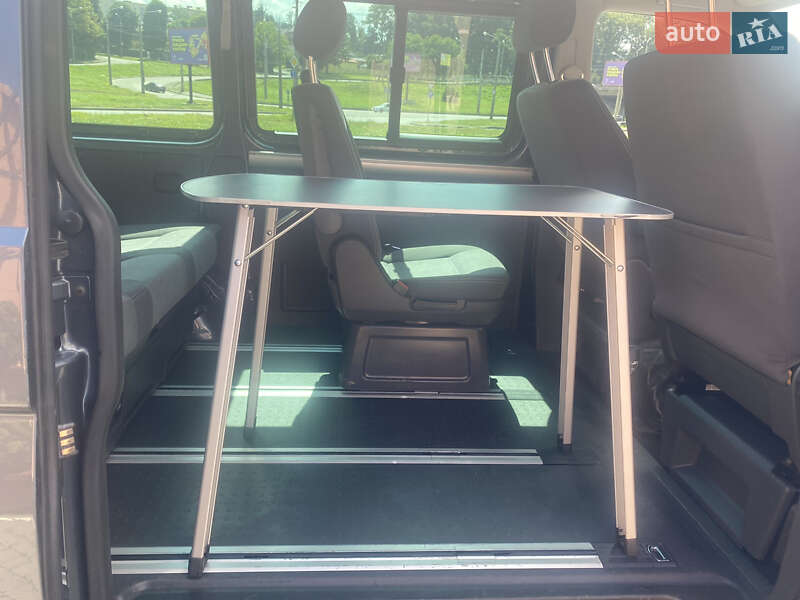 Минивэн Volkswagen Multivan 2007 в Хмельницком