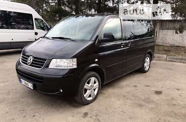 Минивэн Volkswagen Multivan 2009 в Переяславе