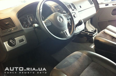  Volkswagen Multivan 2014 в Києві