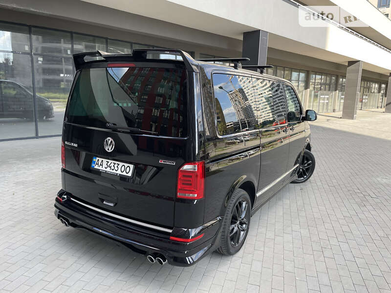 Мінівен Volkswagen Multivan 2019 в Києві