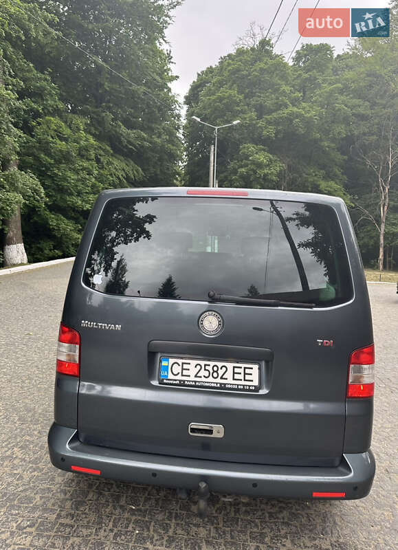 Минивэн Volkswagen Multivan 2007 в Черновцах