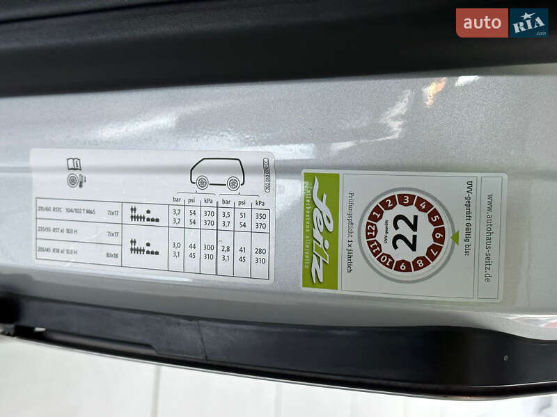 Минивэн Volkswagen Multivan 2019 в Ивано-Франковске фото 19 Минивэн Volkswagen Multivan 2019 в Ивано-Франковске