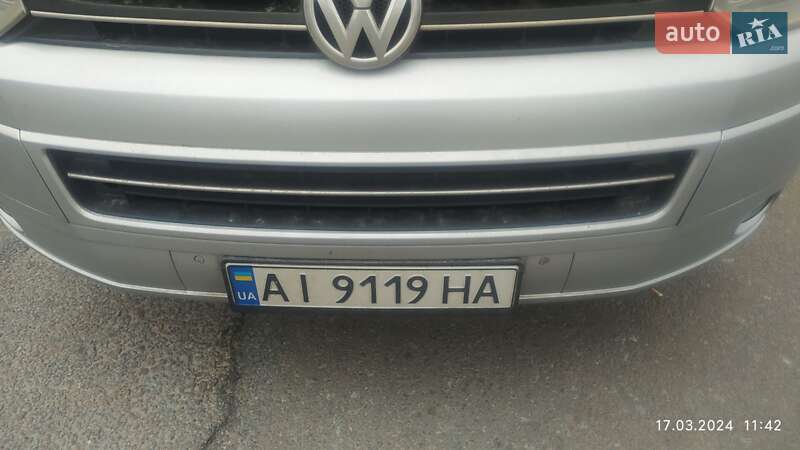 Минивэн Volkswagen Multivan 2012 в Киеве