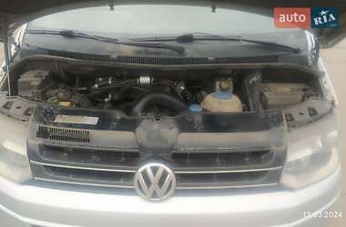 Минивэн Volkswagen Multivan 2012 в Киеве