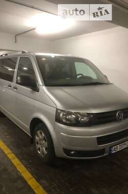 Минивэн Volkswagen Multivan 2010 в Виннице