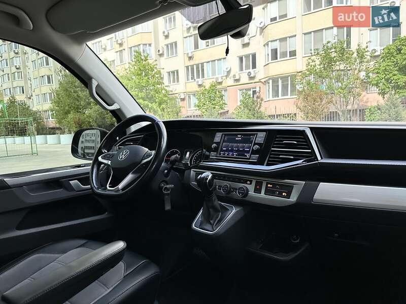 Минивэн Volkswagen Multivan 2020 в Одессе