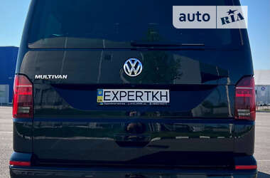 Мінівен Volkswagen Multivan 2021 в Києві