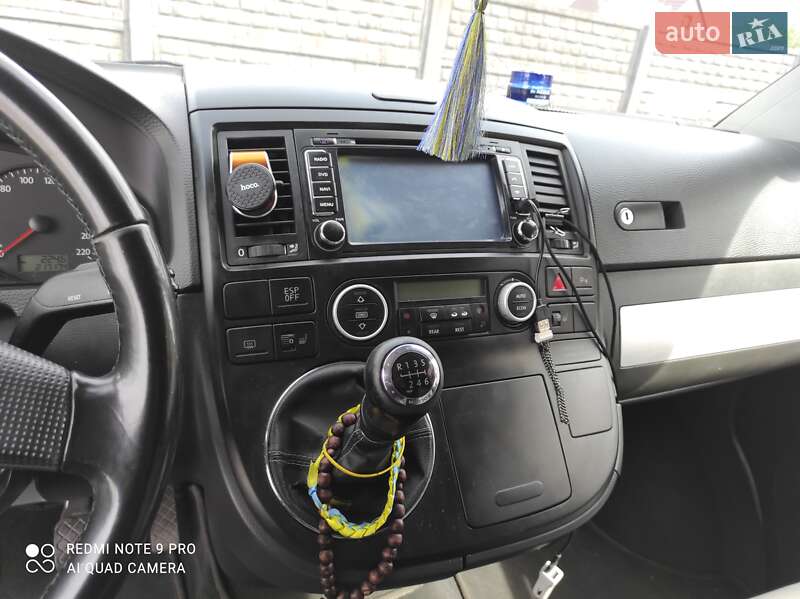 Минивэн Volkswagen Multivan 2008 в Любомле