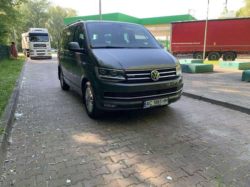 Минивэн Volkswagen Multivan 2018 в Хмельницком