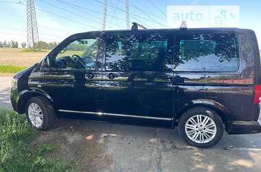 Минивэн Volkswagen Multivan 2014 в Киеве