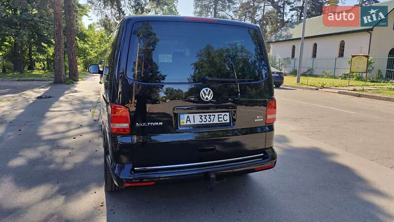 Минивэн Volkswagen Multivan 2015 в Киеве
