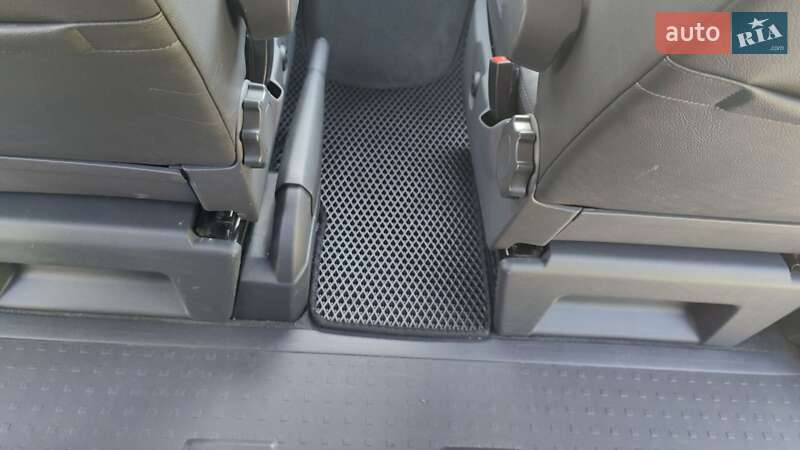 Минивэн Volkswagen Multivan 2015 в Киеве